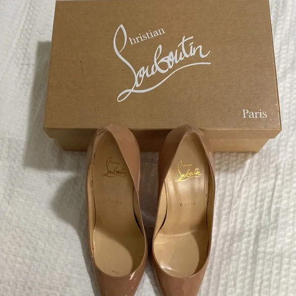 Authentic Christian Louboutin nude 38.5 red bottoms heels - Picture 4 of 9